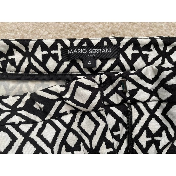 WOMEN Shorts Mario Serrani Black Pattern Sz 4 - Picture 3 of 3